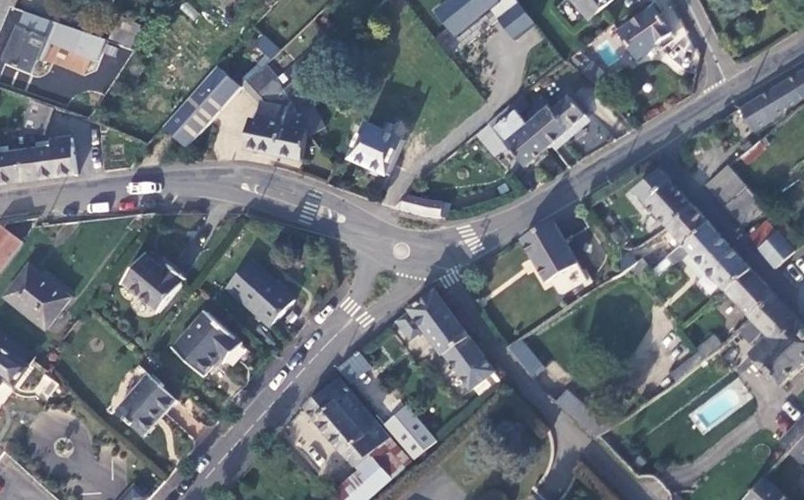 Vue aérienne du Mini-giratoire n°292643334
