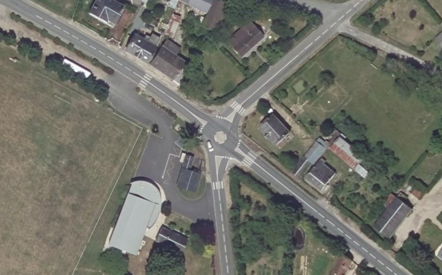 Vue aérienne du Mini-giratoire n°292980513
