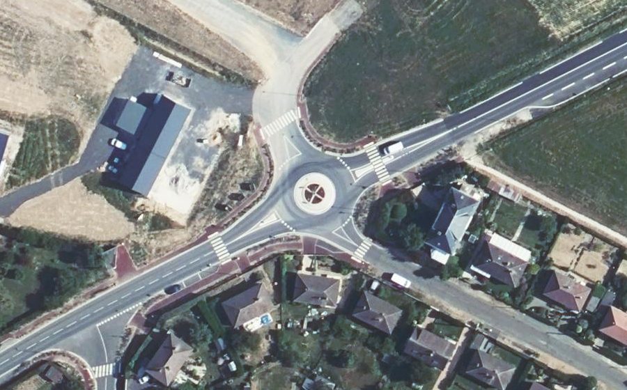 Vue aérienne du Mini-giratoire n°293871844