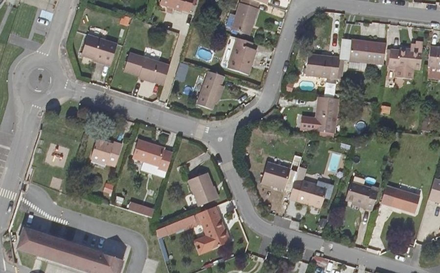 Vue aérienne du Mini-giratoire n°295079932