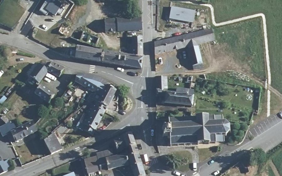 Vue aérienne du Mini-giratoire n°295730342