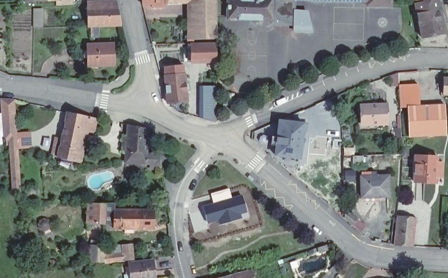 Vue aérienne du Mini-giratoire n°296581464