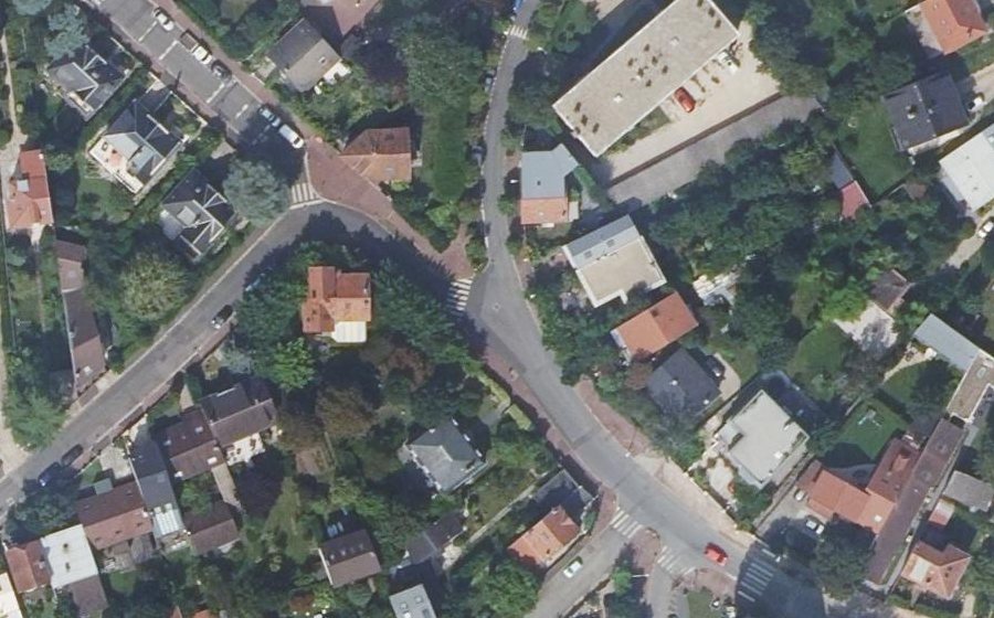 Vue aérienne du Mini-giratoire n°298861888