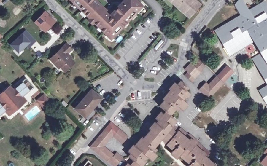 Vue aérienne du Mini-giratoire n°298938667