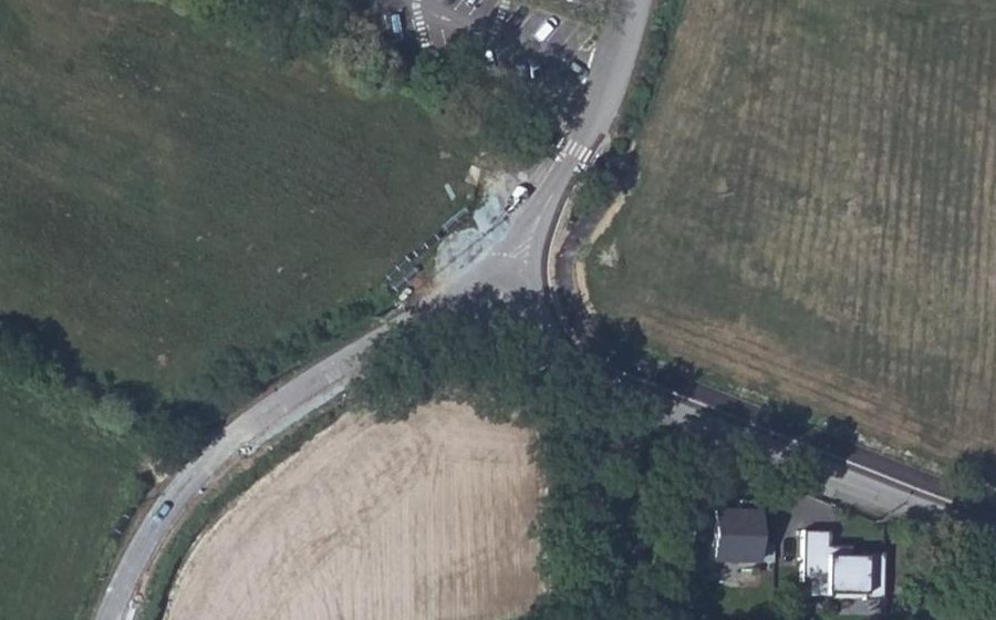 Vue aérienne du Mini-giratoire n°299683637