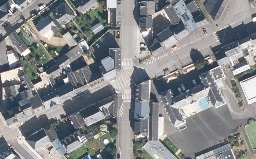 Vue aérienne du Mini-giratoire n°300856826