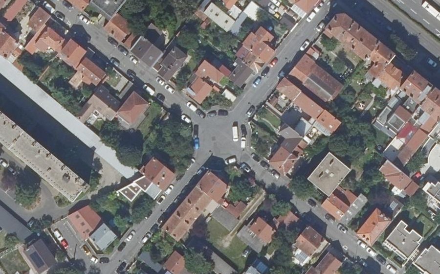 Vue aérienne du Mini-giratoire n°301142755