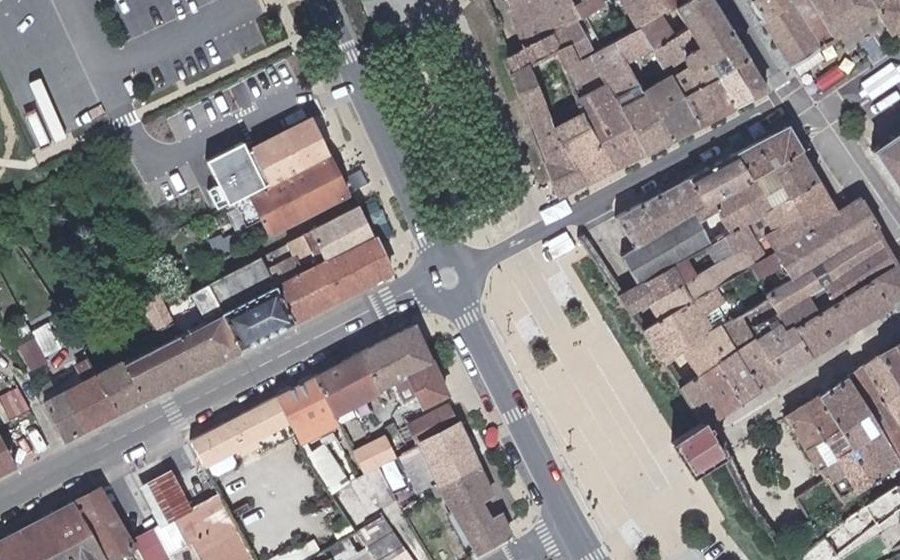 Vue aérienne du Mini-giratoire n°301654738