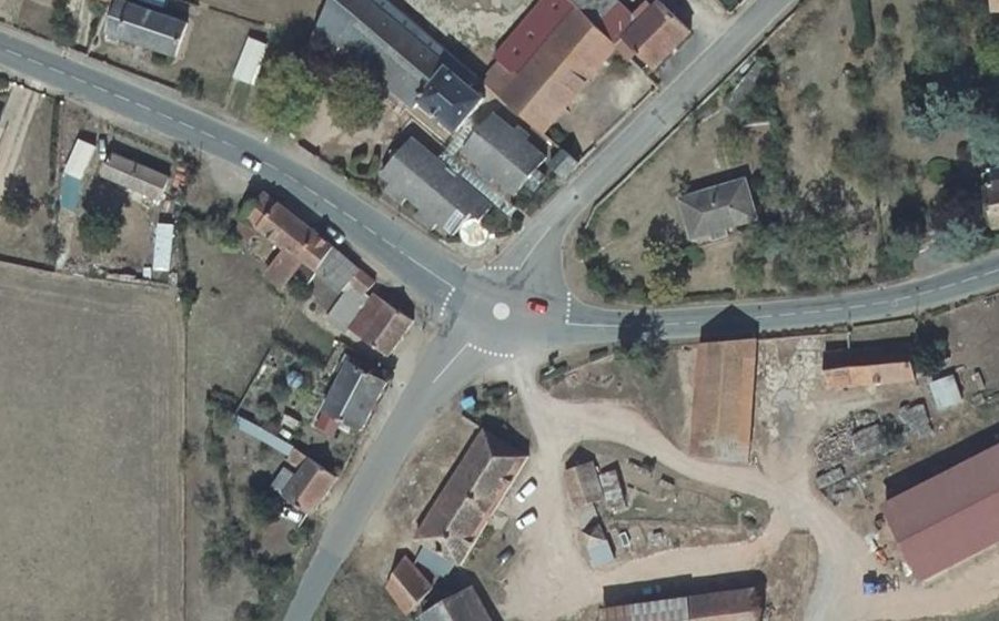 Vue aérienne du Mini-giratoire n°302656847