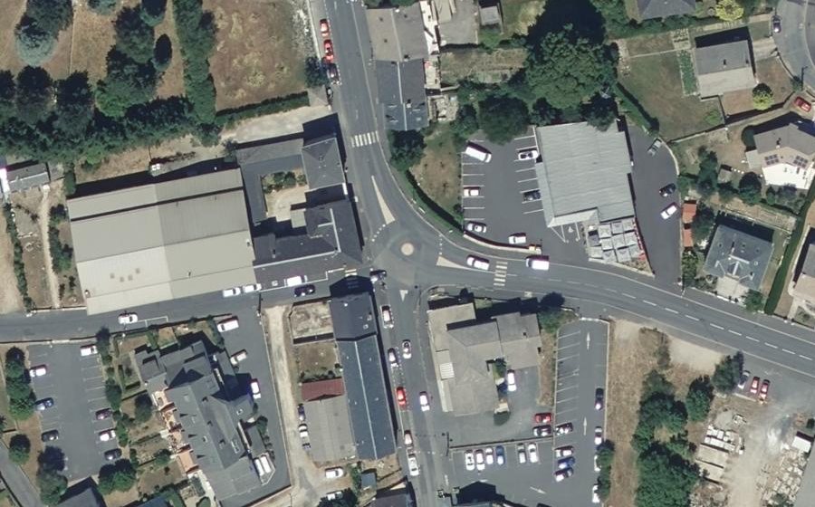 Vue aérienne du Mini-giratoire n°302948582