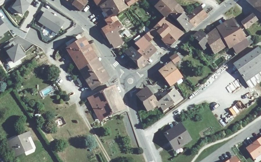 Vue aérienne du Mini-giratoire n°304188038