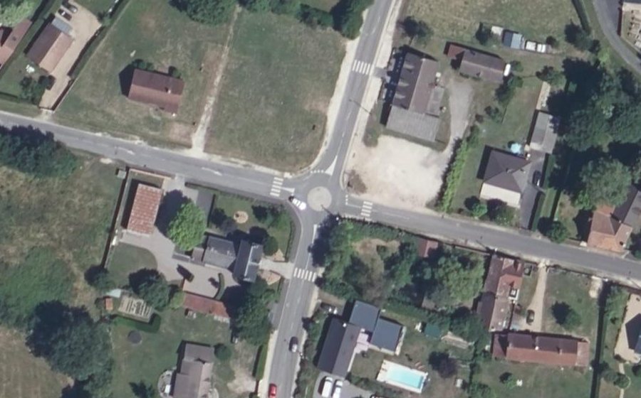 Vue aérienne du Mini-giratoire n°304760187