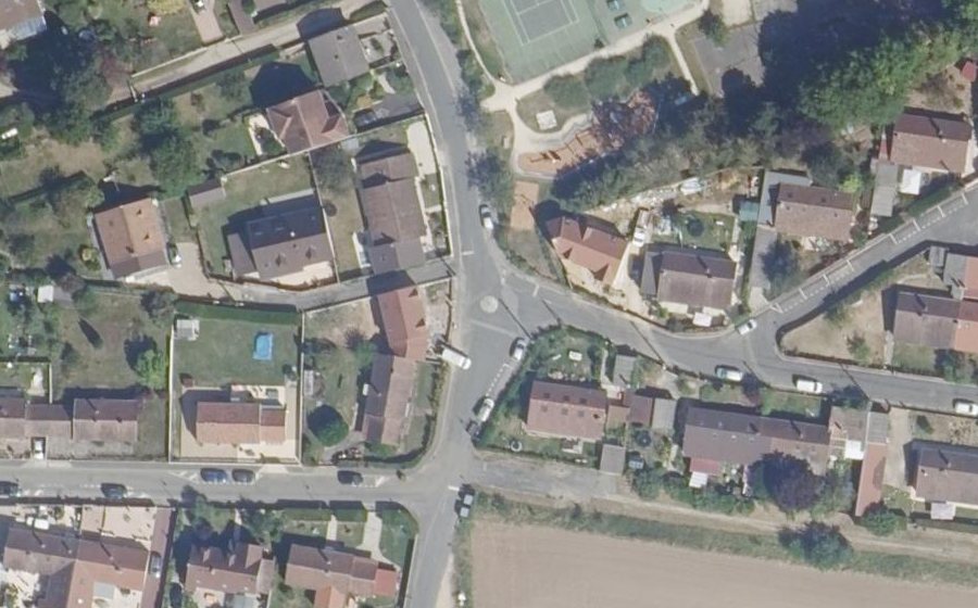 Vue aérienne du Mini-giratoire n°304790382