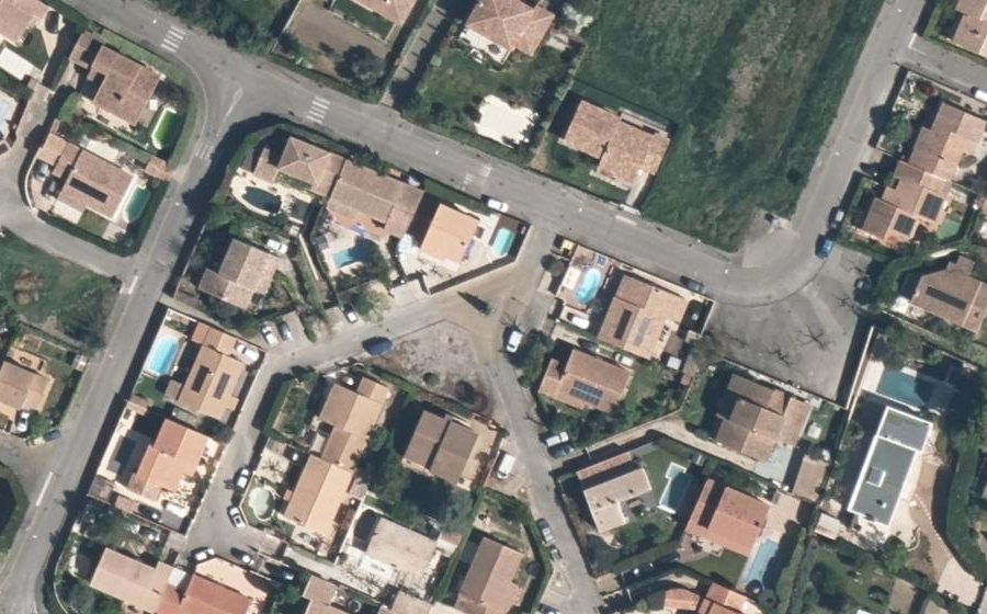 Vue aérienne du Mini-giratoire n°304793580