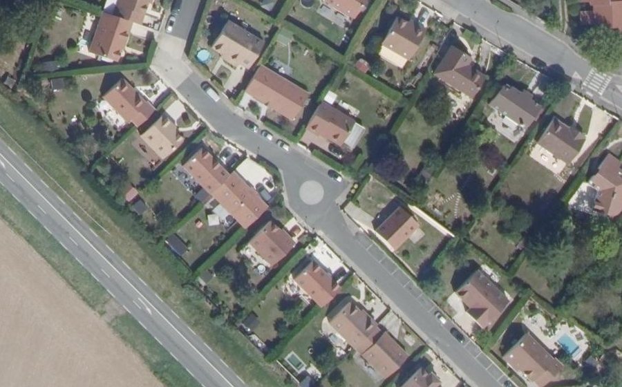 Vue aérienne du Mini-giratoire n°304821784