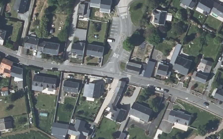 Vue aérienne du Mini-giratoire n°307062838