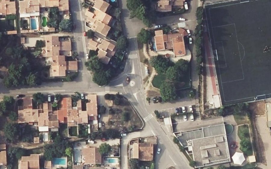 Vue aérienne du Mini-giratoire n°309754336