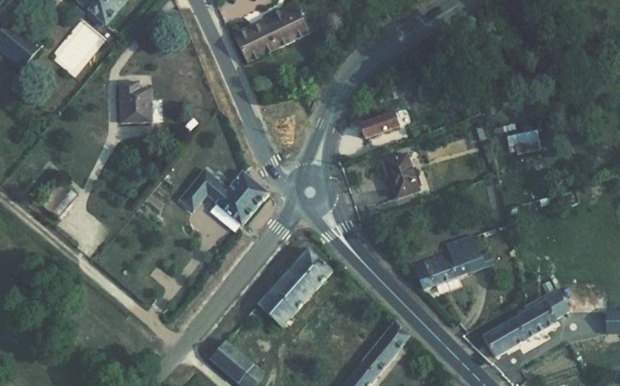 Vue aérienne du Mini-giratoire n°309849611