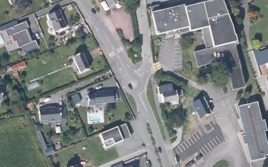 Vue aérienne du Mini-giratoire n°310379766