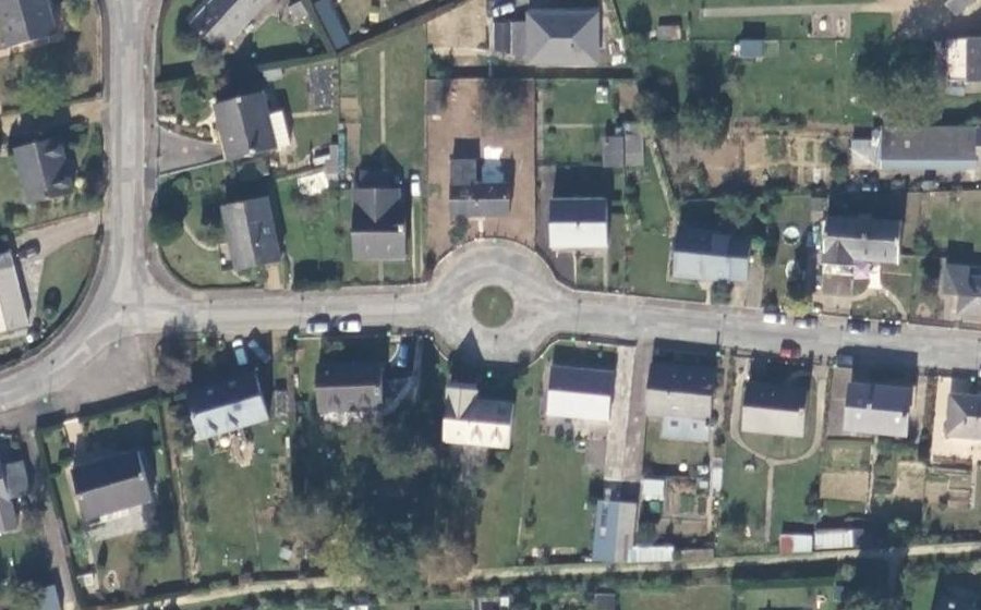 Vue aérienne du Mini-giratoire n°310405968