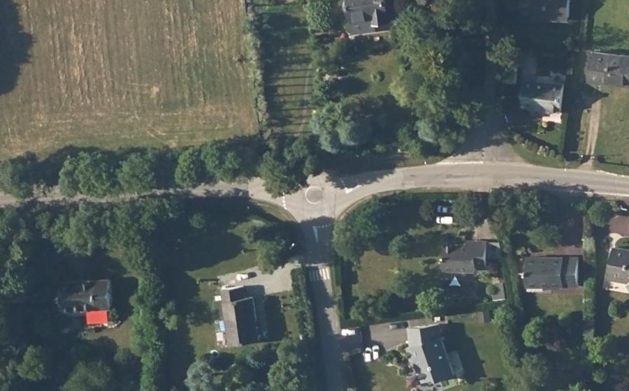 Vue aérienne du Mini-giratoire n°311519516