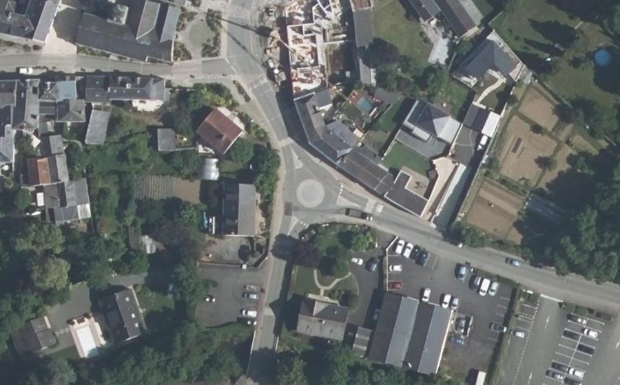 Vue aérienne du Mini-giratoire n°312489839