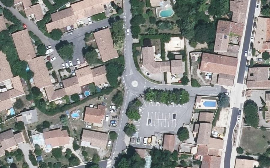 Vue aérienne du Mini-giratoire n°312759054