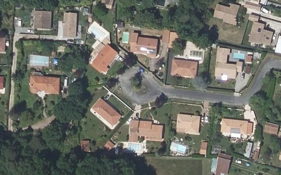 Vue aérienne du Mini-giratoire n°313898689