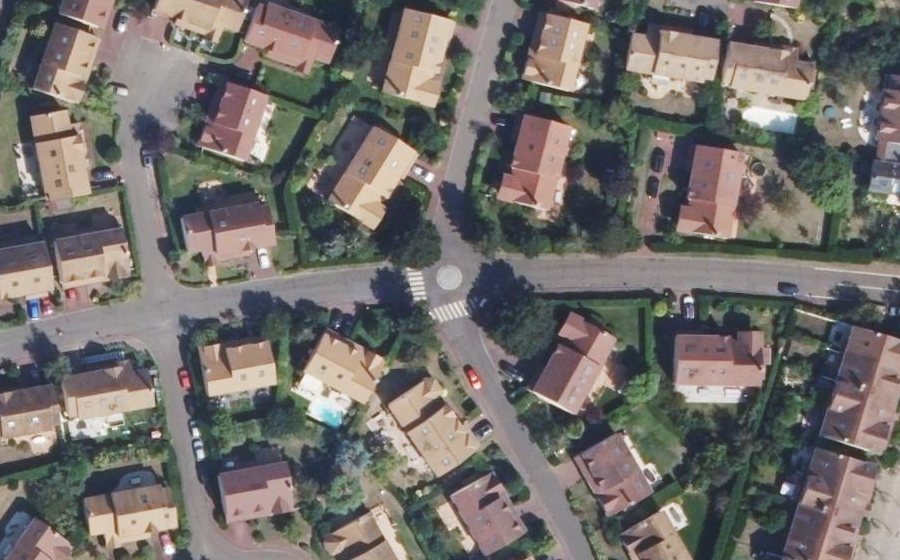 Vue aérienne du Mini-giratoire n°314348862