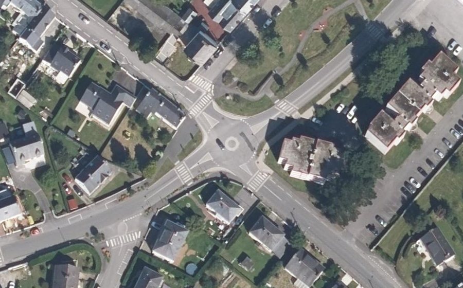 Vue aérienne du Mini-giratoire n°314799393