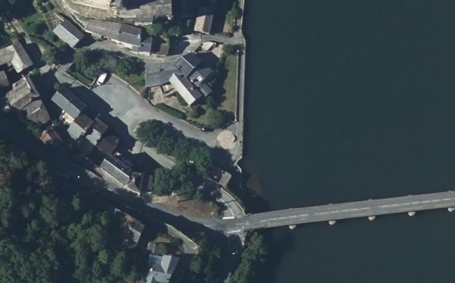 Vue aérienne du Rond-point anonyme n°1003154879