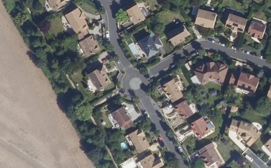 Vue aérienne du Mini-giratoire n°315909688