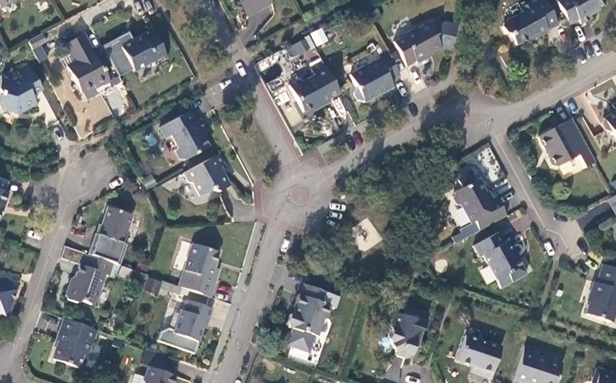 Vue aérienne du Mini-giratoire n°316144814