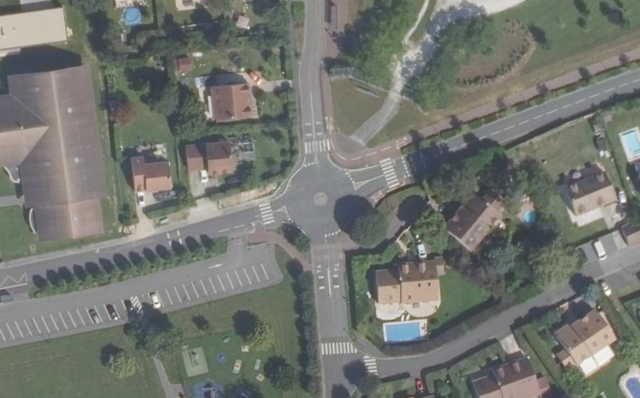 Vue aérienne du Mini-giratoire n°316631849