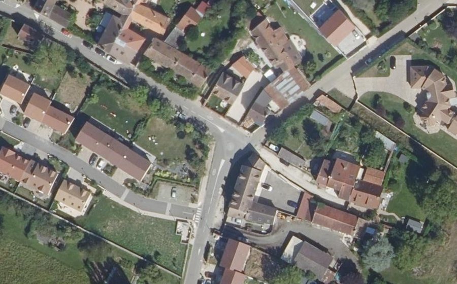 Vue aérienne du Mini-giratoire n°316924590