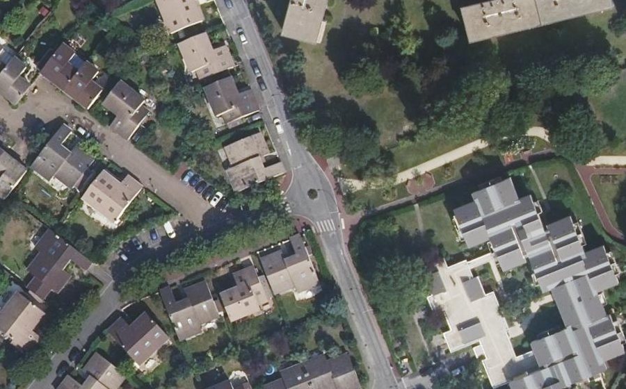 Vue aérienne du Mini-giratoire n°317995871