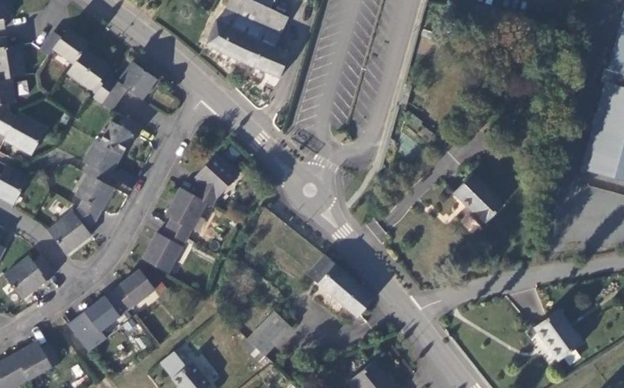Vue aérienne du Mini-giratoire n°319180719