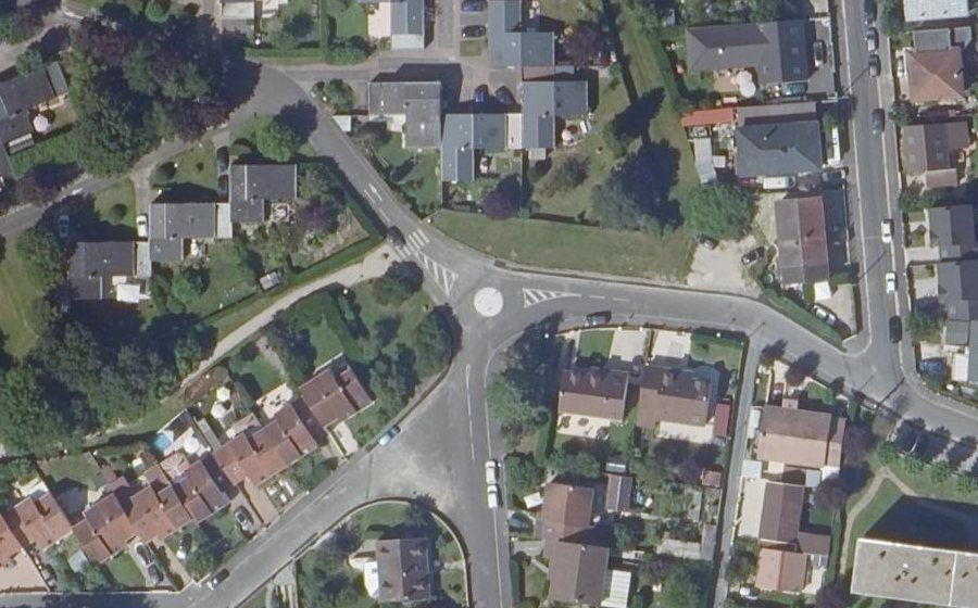 Vue aérienne du Mini-giratoire n°319537819