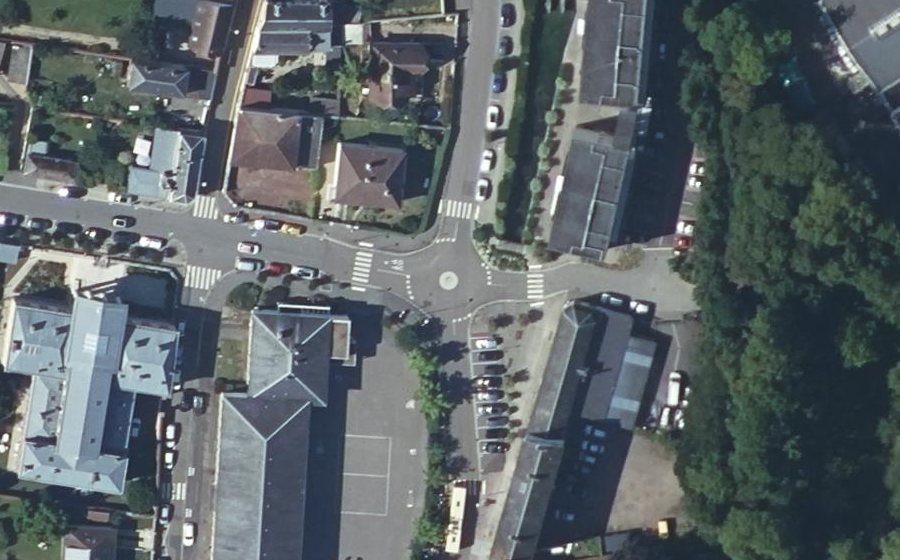Vue aérienne du Mini-giratoire n°320081992