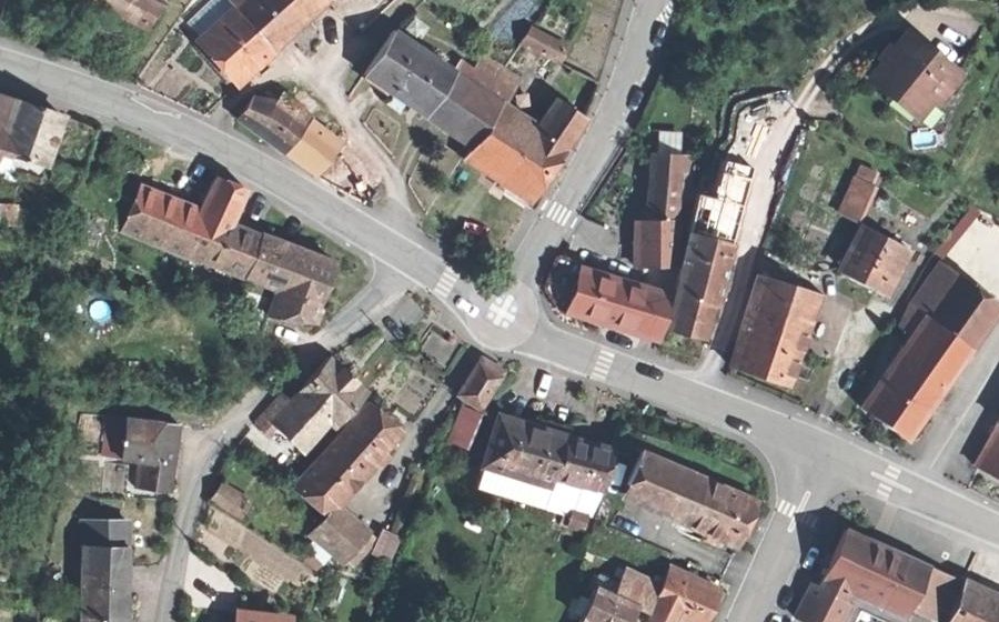 Vue aérienne du Mini-giratoire n°321503147