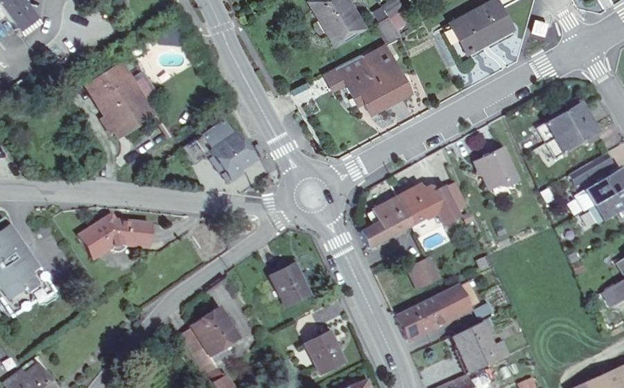 Vue aérienne du Mini-giratoire n°321700926