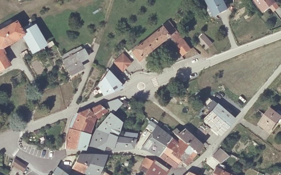 Vue aérienne du Mini-giratoire n°322806463