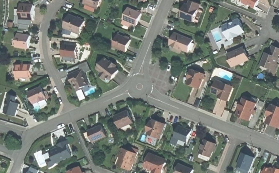 Vue aérienne du Mini-giratoire n°323910369