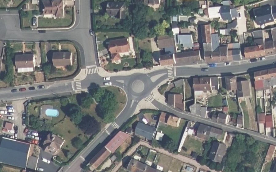 Vue aérienne du Mini-giratoire n°324538687