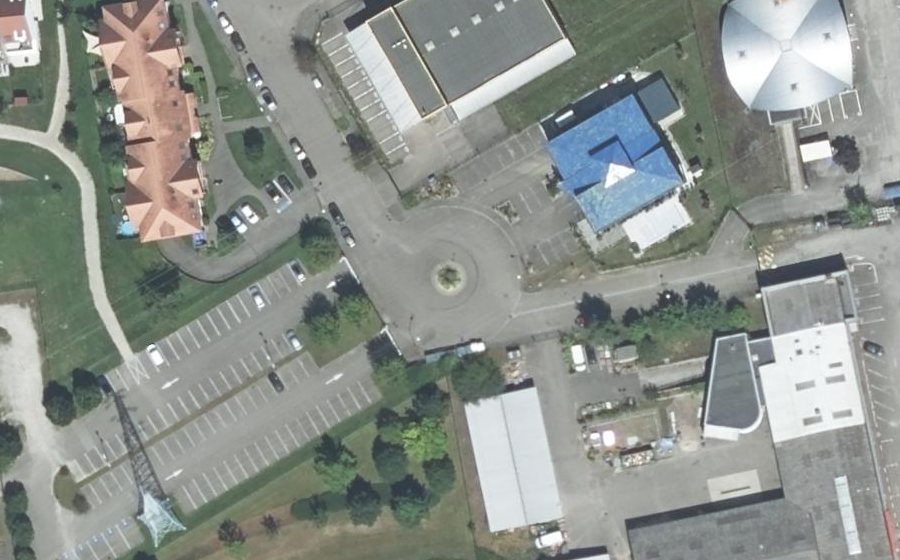 Vue aérienne du Mini-giratoire n°324981567