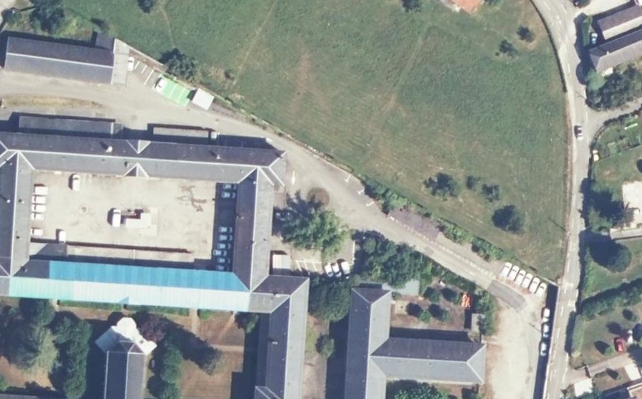 Vue aérienne du Mini-giratoire n°325870199