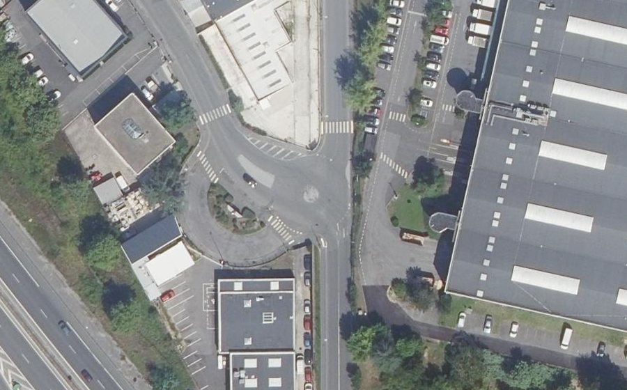 Vue aérienne du Mini-giratoire n°330109271