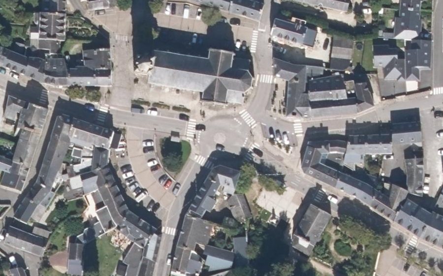 Vue aérienne du Mini-giratoire n°330472434