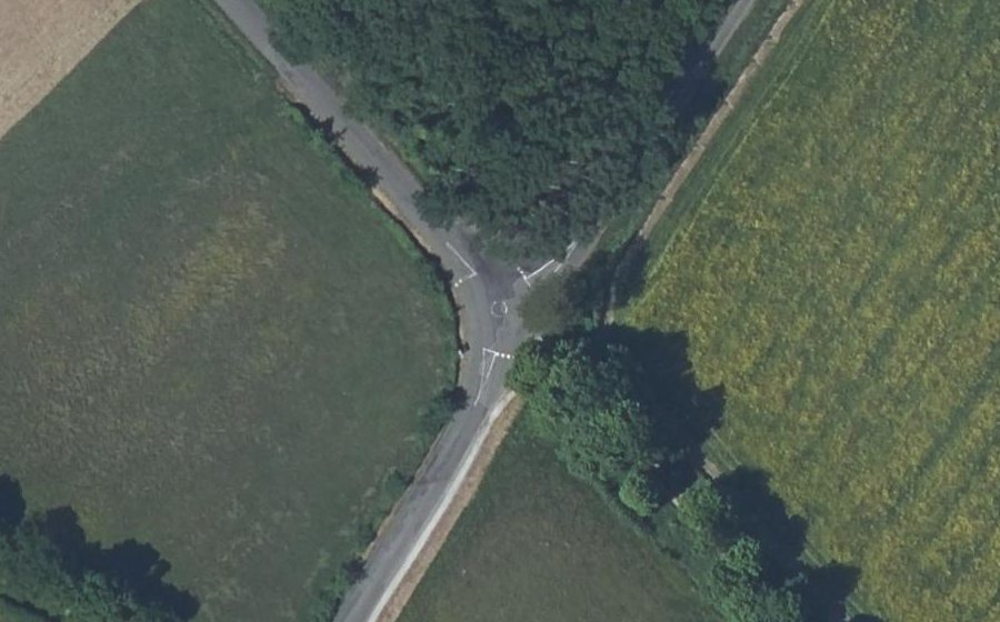 Vue aérienne du Mini-giratoire n°332234832