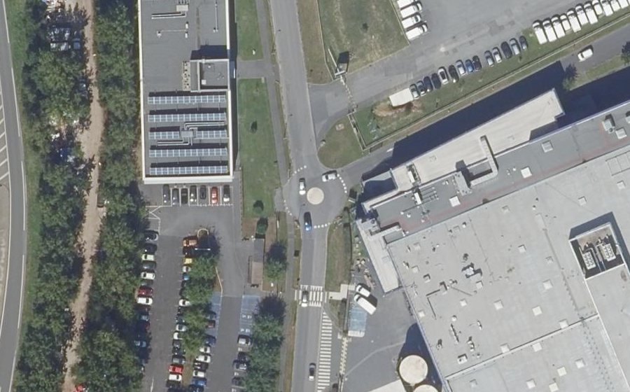 Vue aérienne du Mini-giratoire n°333274040